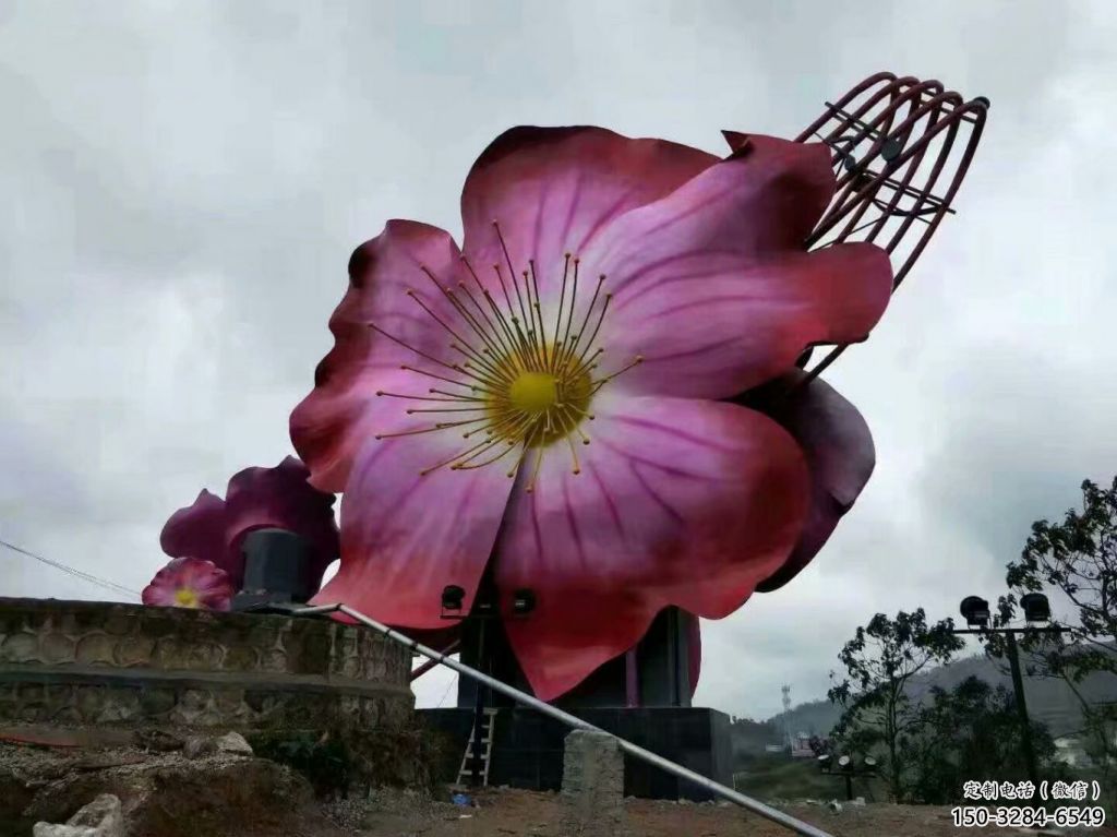 戒指花朵雕塑廠家，烤漆工藝，不銹鋼廣場戒指雕塑廠