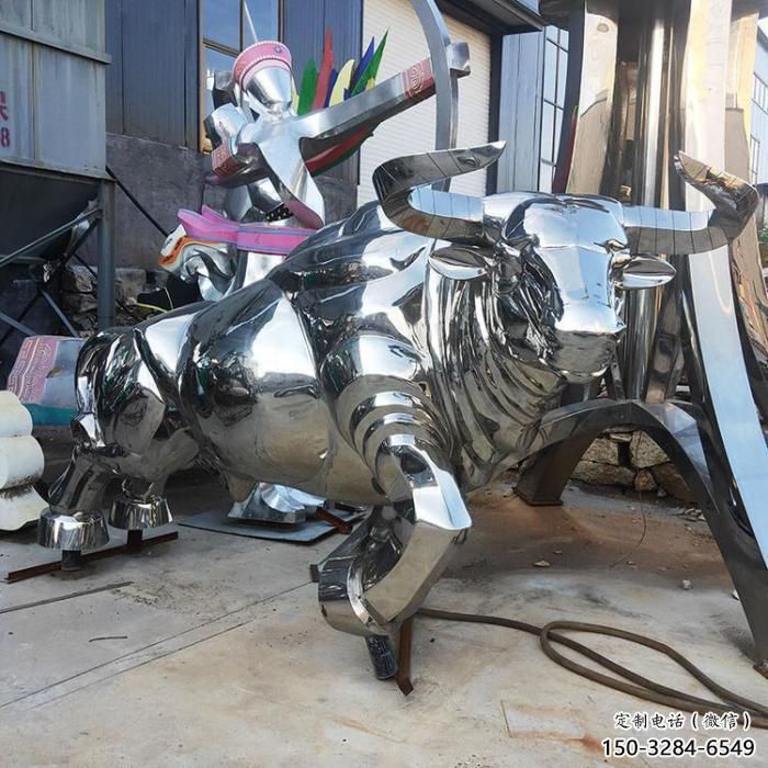 庭院犀牛雕塑，鍍金歐式雕塑，網格形式