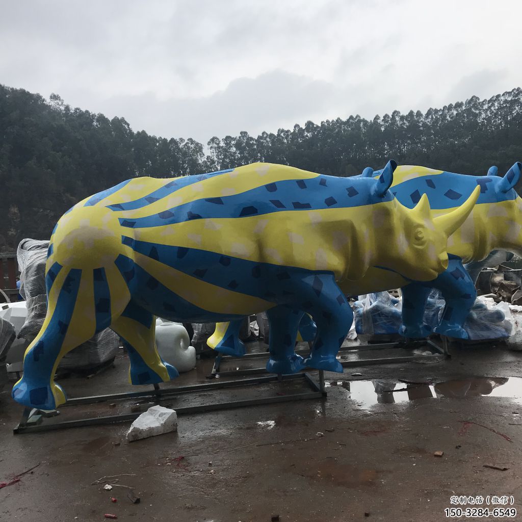 街道犀牛雕塑，鑄銅農(nóng)耕雕塑，古銅效果
