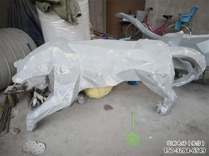 街道獵豹雕塑，鍛造動物雕塑，古銅效果