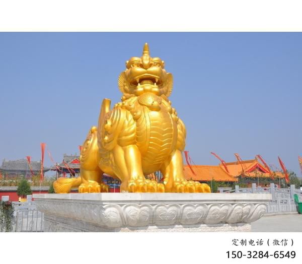 聊城廣場貔貅雕塑，動物彩繪雕塑，抽象效果