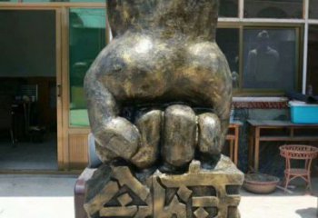 永寧握拳雕塑訂做，歐式風(fēng)格，玻璃鋼握拳雕塑廠家選定