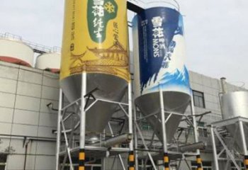 甘孜飲料瓶雕塑精選，街道標(biāo)識，玻璃鋼飲料瓶雕塑工程指用